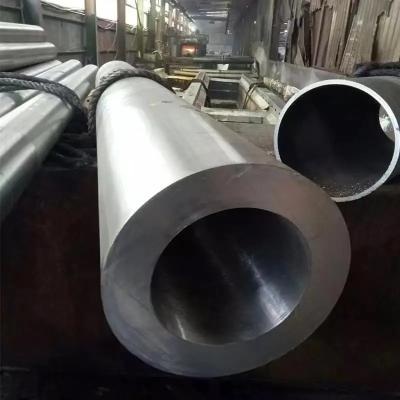 Cina Customized Metal Aluminum Alloy Pipe 2024 5052 6061 Seamless Round OD10mm in vendita