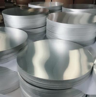 China 1050 1060 1100 3003 1070 8011 Ronde aluminium cirkelplaat 0,15 mm-500 mm Op maat gemaakt voor kookwaren Te koop