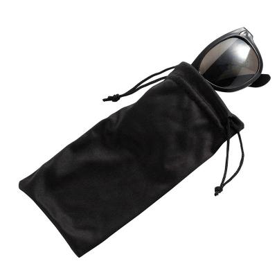 China Eco-Friendly Custom Sunglasses Pocket Microfiber Drawstring Black Glasses Bag Customized Logo Color Size for sale