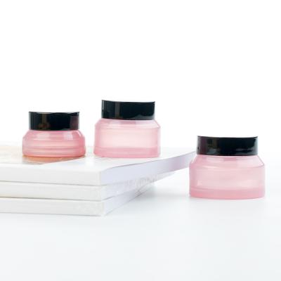 China 15g 30g 50g Personal Care Jar Glass Eye Cream Jar Cosmetics Pink Cream Jar for sale