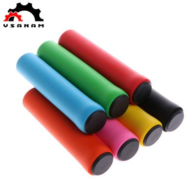 China YSANAM Bicicleta Durable Anti-ski Grips Soft Silicone Sponge Recycling Cycling Bicycle Grips MTB Bike Handlebar for sale