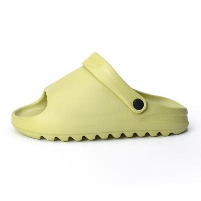 China Stepped Children's YEEZY Shoes New Yeezy Cave Shoes Beaches Men's And Women's Slippers for sale