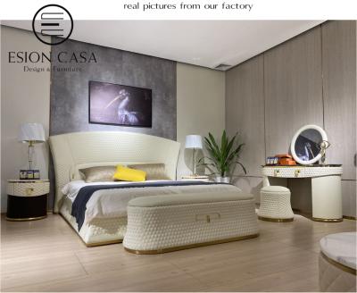 China Large Headboard ESION Luxury Genuine Leather Upholstered Bed European Italian MAISON Design 1.8m Double Bed For Villa for sale