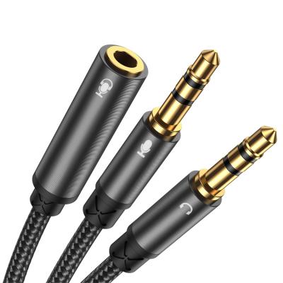 China Headphones aux. to. JOYROOM Metal Head Cable Female to Male Adapter Audio Stereo Cable Link for sale