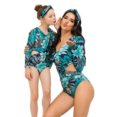 China Anti-UV Family 2 Piece Rash Guard Surf Parent Child One Piece Wetsuits Mommy and Kids Long Sleeve Surfing Swimwear for sale