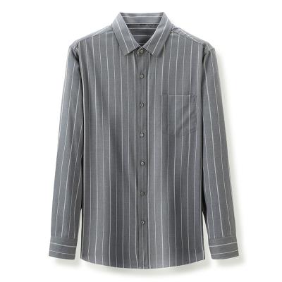 China This is the comfortable 2021 Dong Niu manufacturers wholesale new fashion vertical stripe big men's shirts city long sleeve shirt C2165 for sale