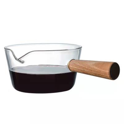 China Gas cooker 400ML 600ML borosilicate glass milk wok side handle wooden salad wok can be noodle soup heating pot for sale