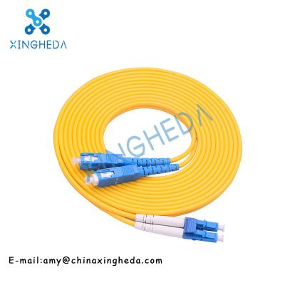 Cina Fibra 3m della coda della rete del saltatore della fibra di singolo modo di LC-SC 5m 10m 15m 20m in vendita