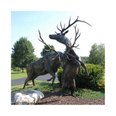 China Europe high quality metal cast two elk fight bronze statue by the road for sale