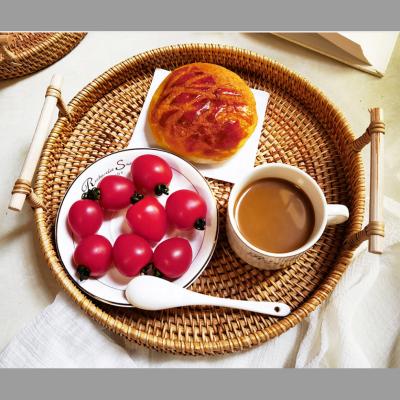 China 28cm Diameter Drawerstore Kitchen Drawer Sustainable Tray Food Grade Hand Made Rattan Tray Modern Color Feature Rattan for sale