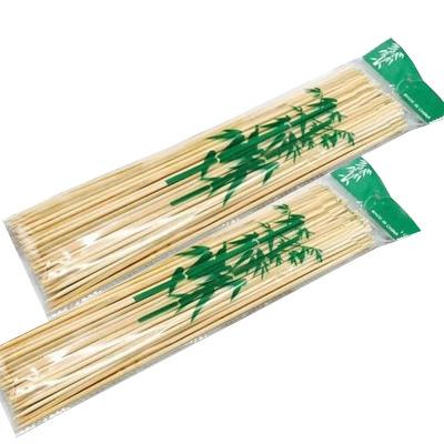 China Natural bamboo skewer small package bamboo barbecue easily cleaned low cost color bamboo stick for sale