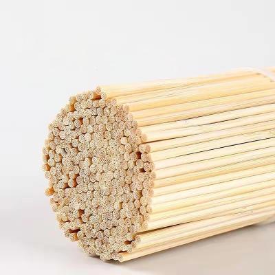 China Thermal Resistance 10 Inch Marshmallow Roasting Sticks Hot Dog Spikes Bamboo Stick With Sharp Point for sale