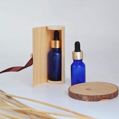 China Eco-Friendly 5ml 10ml 15ml 30ml Wholesale 50ml Essential Oil Glass Bottle With Dropper Lid Cosmetic Packaging for sale