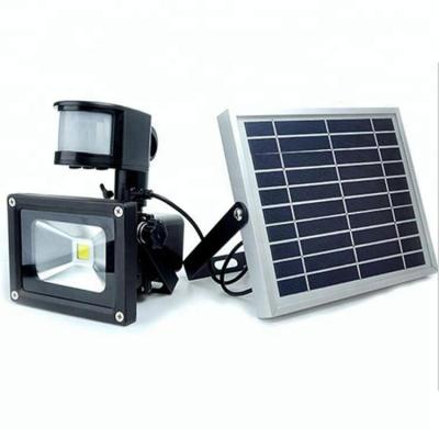 China IP65 10w 20w Outdoor Outdoor Solar Flood Light with PIR Motion Sensor for sale