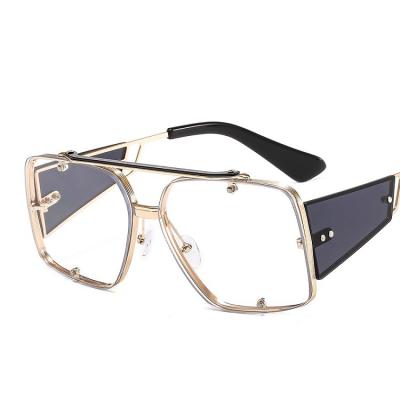 China Oversized Sunglasses 2021 Metal Oversized Luxury Sunglasses Shades Retro Fashion Sun Glasses for sale