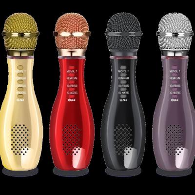 China Karaoke Handheld Portable Wireless Microphone Mini Speaker BT Microphone Microphone for sale