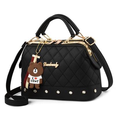 China New Fashion Trendy High Quality Leather Diamond Lattice Pattern Cute Bear Women's Shoulder Bag Pendant Handbag for sale