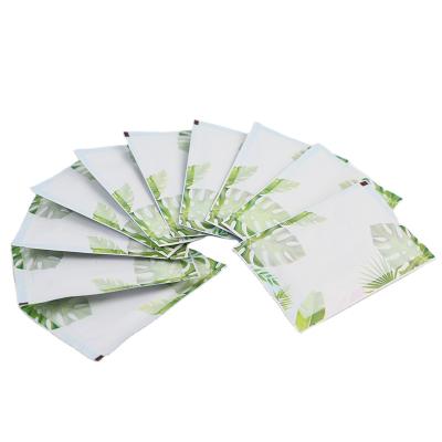 China Customization Soft Nonwoven Fabric Disposable Antibacterial Hand Cleaning Wet Tissue for sale