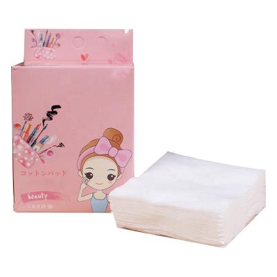 China Free Sample 100pcs 5x5CM Non-woven Thin Moisturizing Old Cosmetic Makeup Remover Cotton Pads for sale