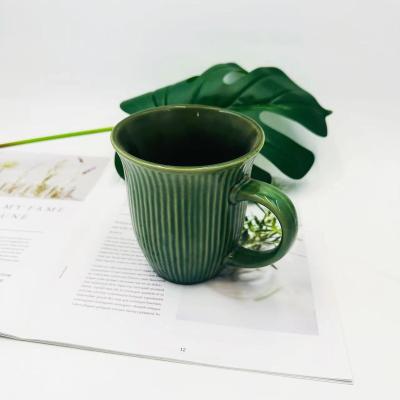 China Sustainable Amazon Hot Selling 2023 Strawberry Ceramic Mug Ceramic Coffee Mug 500ml Nordic Mug Ceramic for sale