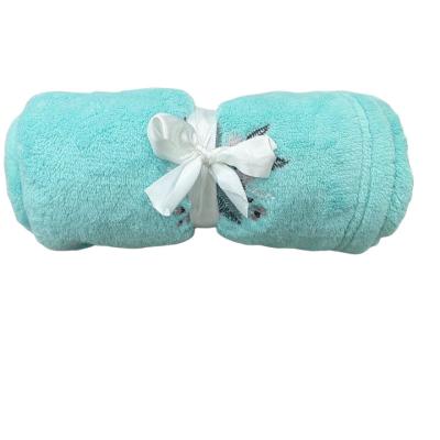 China Newborn Baby Folded Fleece Coral Winter Blanket Warm Knitted Blanket for sale