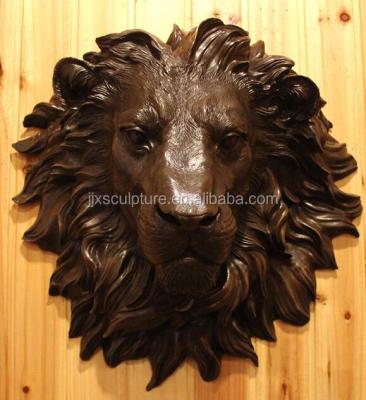 China Classic Western Style Home Lion Head Bronze Sculpture for sale