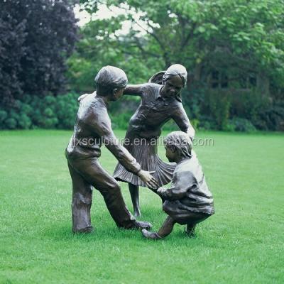 China Europe Sister Statue For Garden Antique Bronze Decoration for sale