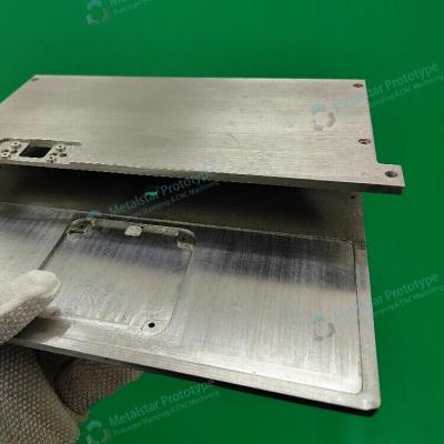 China Custom 7075-T651 CNC-bewerking van aluminium prototypes voor auto's Te koop