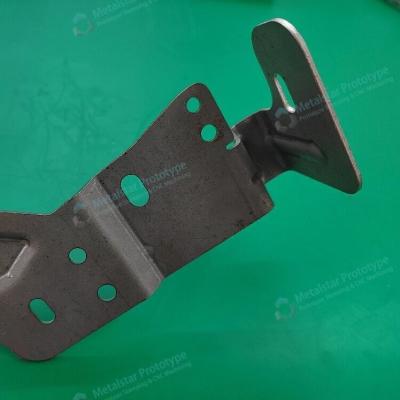 China Fast 1.8mm SAPH440 sheet metal stamping parts used for automobile for sale