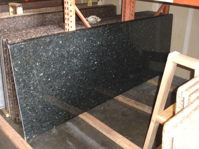 China Emerald pearl Black Granite Kitchen Countertop / benchtops / cabinets 108