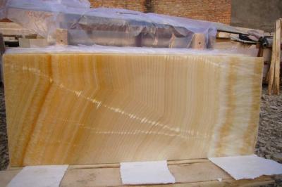 China Honey Marble Onyx Stone tiles / Slab , onyx vanity tops for bathroom , kitchen for sale