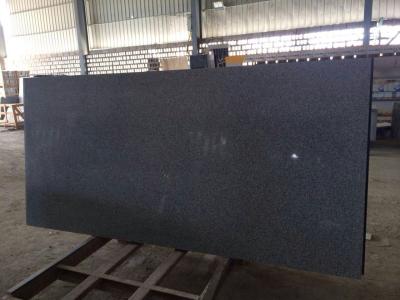 Chine Filon-couche gris de fenêtre de granit de sésame foncé de G654 Padang, partie supérieure du comptoir de granit de tuile à vendre