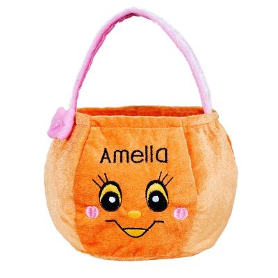 China Beautiful Colorful High Quality Halloween Felt Decor Pumpkin Basket Bags Hot Sale Halloween Decoration Candy Bucket for sale