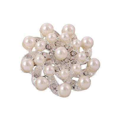 China New fashionable ladies clothing accessories flower brooch hot fashion popular popular rhinestone pearl prom brooch for sale