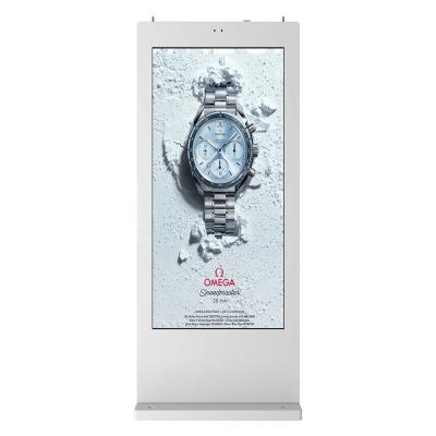 China Outdoor 75inch Floor Standing LCD Advertising Display Digital Signage Touch Screen Available Waterproof Design for sale