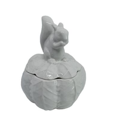 China Viable light luxury soft squirrel handle strong and stable ceramic storage tank moisture-proof dustproof convenient for sale