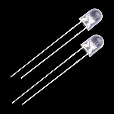 China Hot 546 5mm Oval Pure Natural Cool White Dip Led Chip Diode 12mil for sale