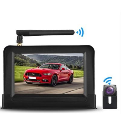 China Parking Assist 2.4G Wireless Front Rear Vehicle Backup Camera With 5 Inch Wireless Car Parking Monitor for sale