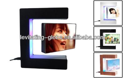 China Levitation And Rotation In The Air E Shape Flight Rotating Led Photo Frame for sale