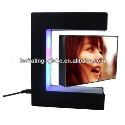 China New Global Promotional Gift Item Photo Frame, Love Gift Souvenir Photo Magnetic Floating Frame EGMP-02 for sale