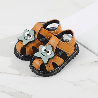 China Breathable High Quality Baby Squeaky Sandals With Healthy Funny Kids Shoes PU Leather Kids Sandals for sale