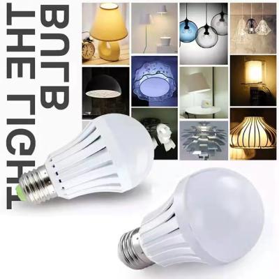 China Hot selling new product 70LM/W led emergency bulbs factory direct sales recharble led bulb B22 E27 7w led emergency bulb for sale