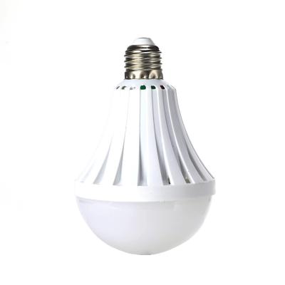 China Hot selling new product 70LM/W led emergency bulbs factory direct sales recharble led bulb B22 E27 9w led emergency bulb for sale