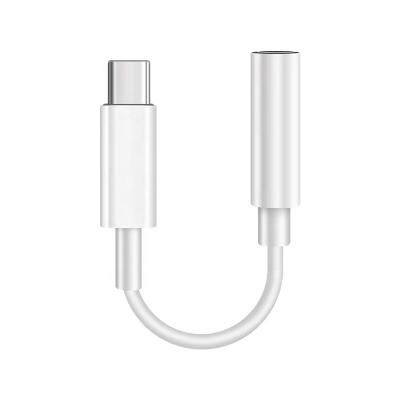 China Mini Size New 2021 For Apple Earphone Adapter 3.5mm Jack Adapter Audio Headphone For Iphone Earphone Adapter for sale