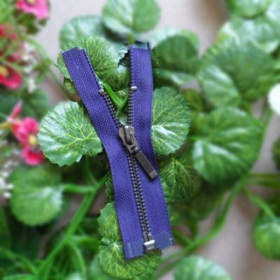 China 5# Purple Open End Zippers With Auto Lock Slider For Jeans / Garment / Home Textile for sale