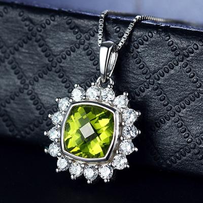 China CLASSIC Classic Setting Setting GemstoneJewelry 925 Sterling Silver Gold Plated Green Peridot Pendant Necklace For Ladies for sale