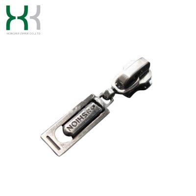 China Factory Wholesale Nickel Free Durable Metal Zinc Alloy Auto Lock Plating Nickel Free Nylon Zipper Slider for sale