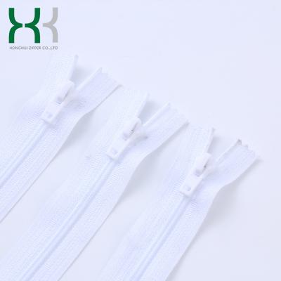 China High Quality Nylon Auto Lock Zipper #3 Long Chain For Garment for sale