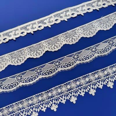 China Viable Bride Wholesale Guipure Top Quality Factory Price White Materials Lace Fabric Trim for sale