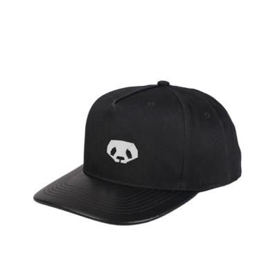 China JOINT Custom Black Panda Logo Fashion Flat Brim Snapback Hats With Logo for sale